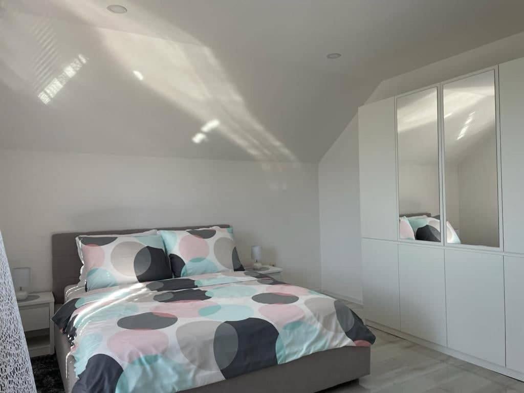 Apartman Pavenka Otočac Exteriör bild