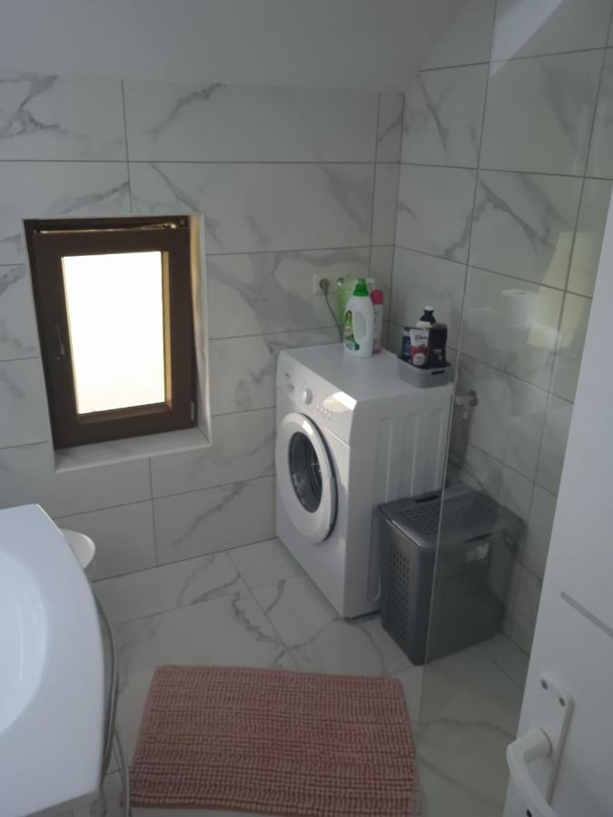 Apartman Pavenka Otočac Exteriör bild