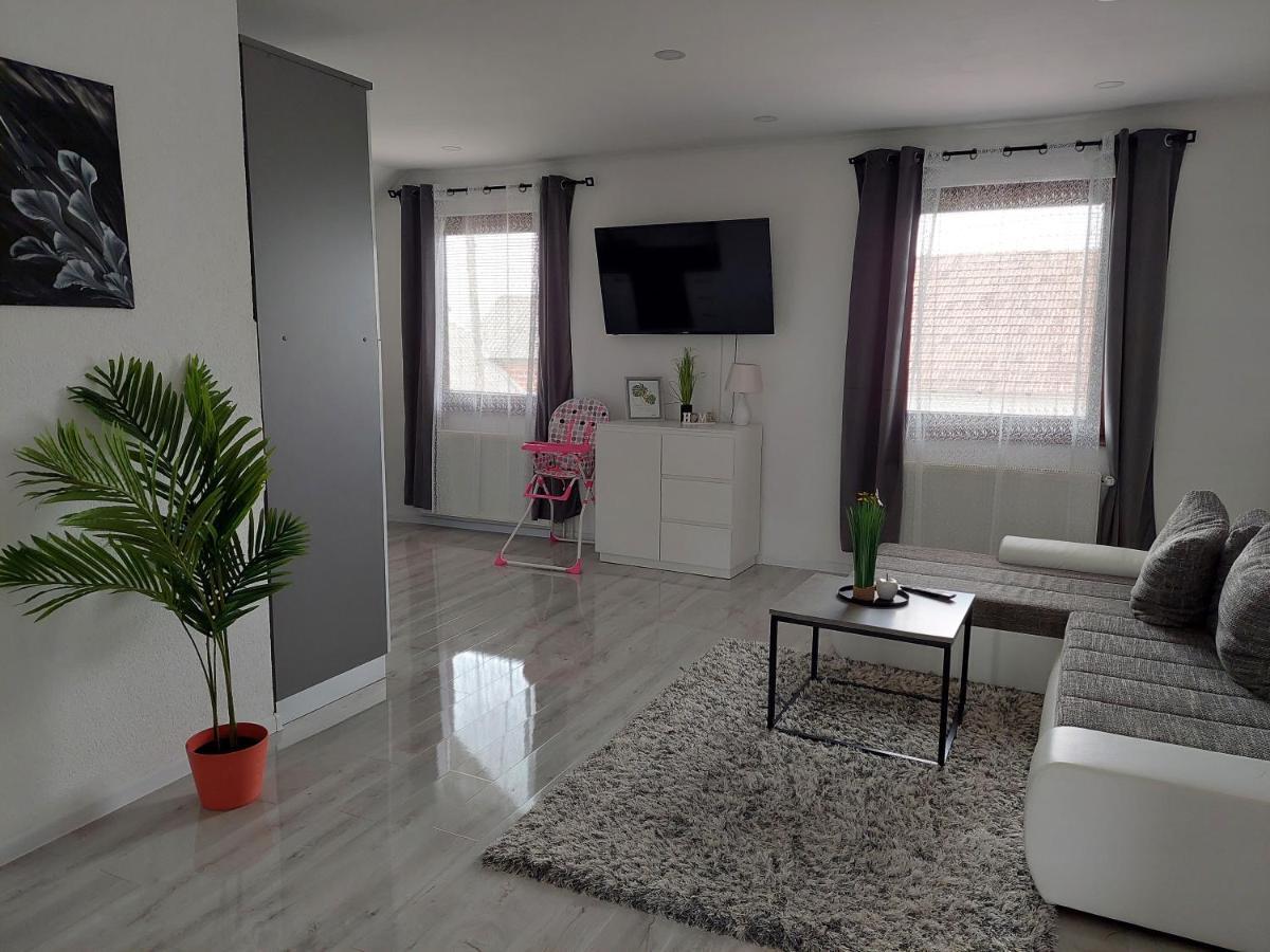 Apartman Pavenka Otočac Exteriör bild